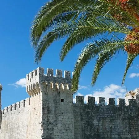 Radic Lägenhet Trogir