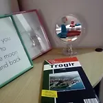 Radic アパート トロギール