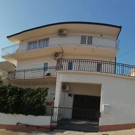 Apartment Radic